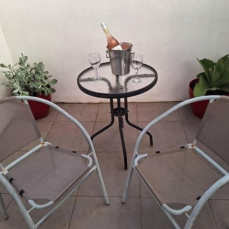 Self Contained City Apartment 佩皮尼昂 外观 照片