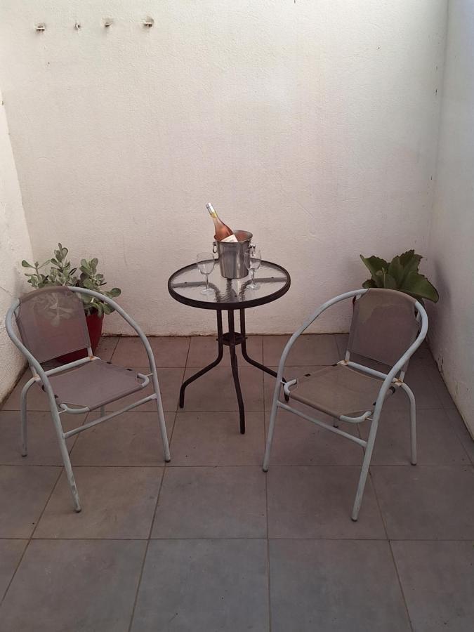 Self Contained City Apartment 佩皮尼昂 外观 照片